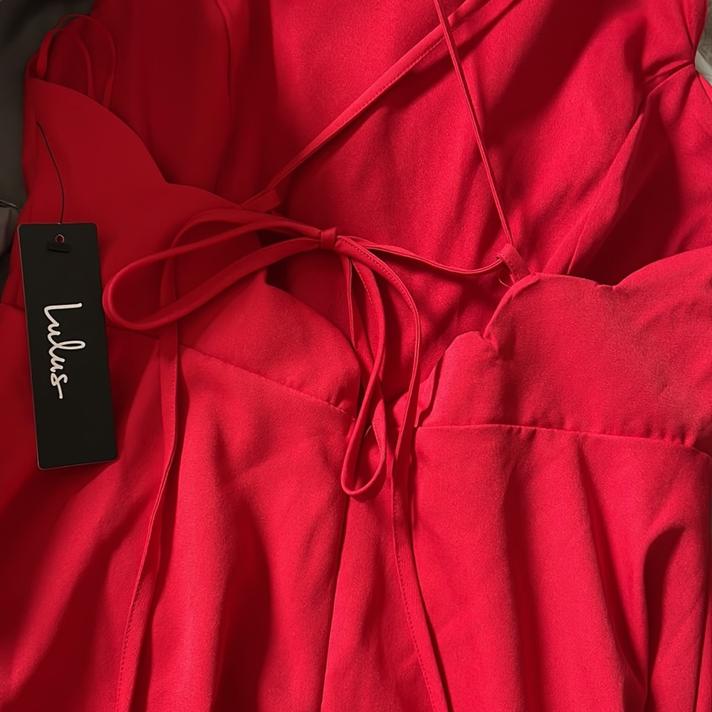 Red Dress - Picture 3 of 4